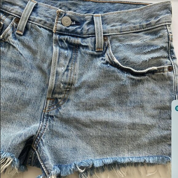 Levi's 501 Denim Shorts Distressed Classic Button Fly Shorts Size 27 - Picture 12 of 12